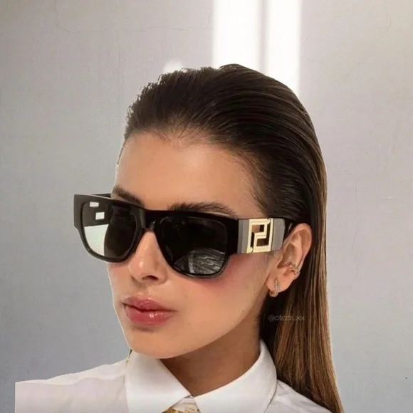 VERSACE Women Unisex Sunglasses, VE4403 BLK OS - Picture 6 of 12